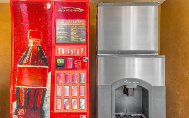 Budget Inn and Suites