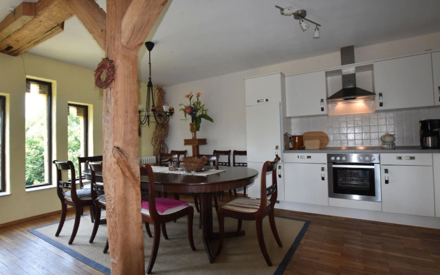 Rustic-style Apartment in Buschenhagen With Garden