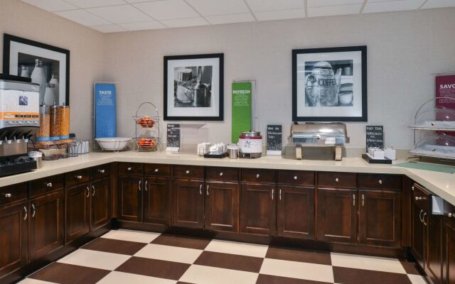 Hampton Inn & Suites Denver-Speer Boulevard