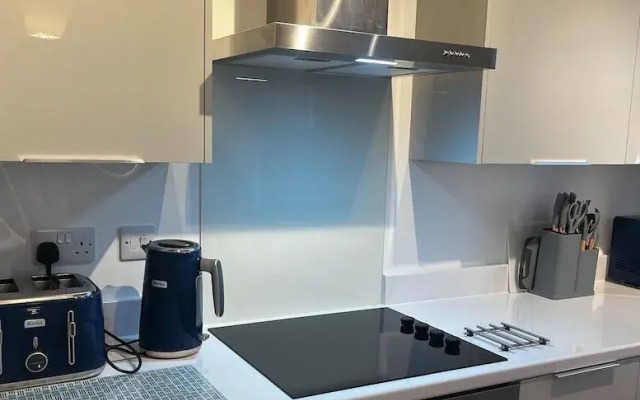 Chic Newly Built Apartment - Nottingham