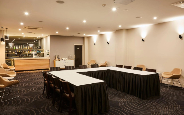 Mornington Hotel