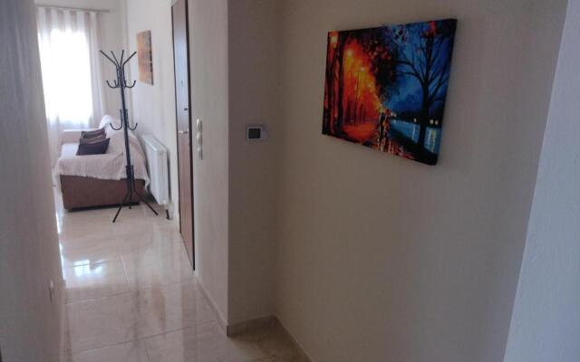 "Thea" Valis Apartments