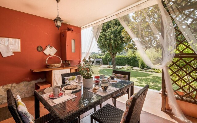 Awesome Home in Roma With 3 Bedrooms, Wifi and Outdoor Swimming Pool