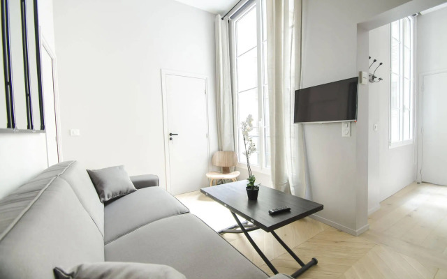 Luxury apartment in Opera - The Louvre