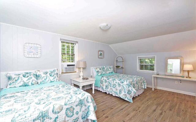 Captain Gosnold Village