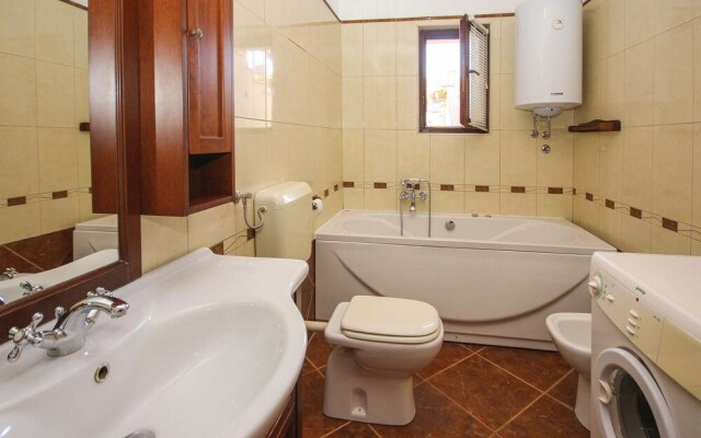 Nice Home in Pula With Wifi and 1 Bedrooms