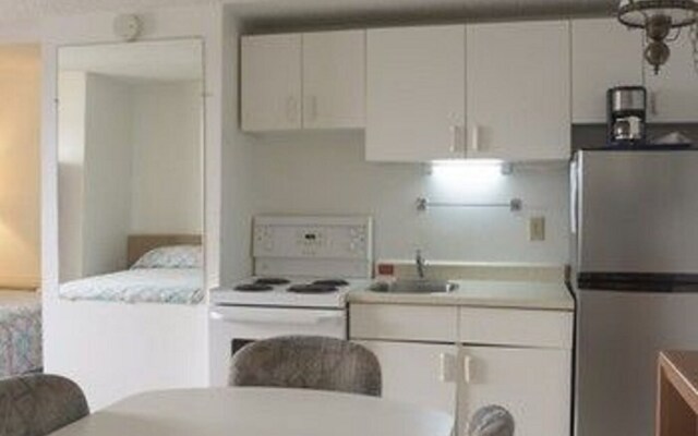 Sun Dek Motel