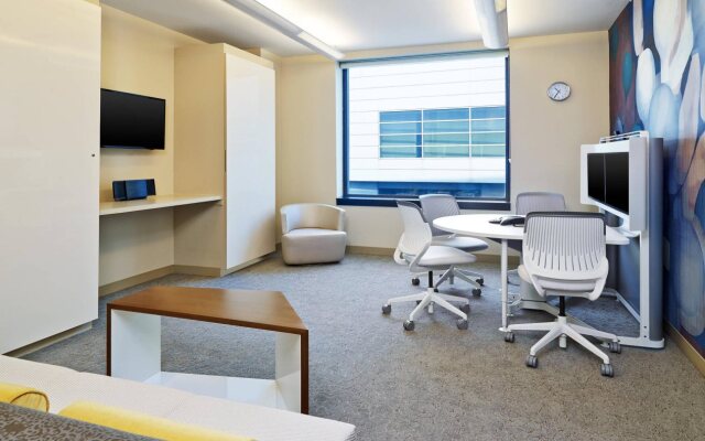 The Westin Detroit Metropolitan Airport