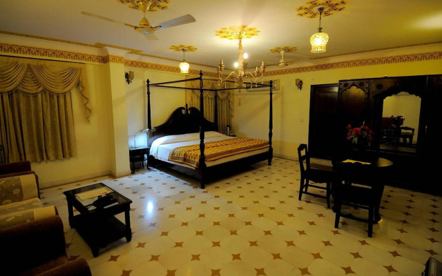 Laxmi Palace Heritage Boutique Hotel
