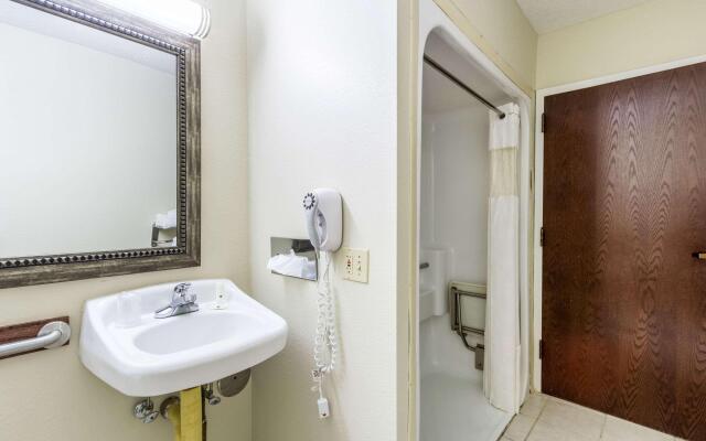 Quality Inn & Suites North Lima - Boardman