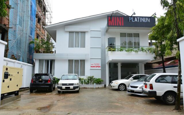 Mini Platinum Hotel
