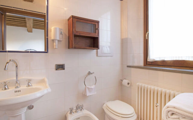Montecorneo Country House