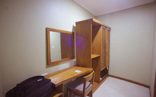 Masailand Safari & Lodge