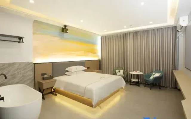 Shantou Baiyi Light Luxury Beauty Hotel