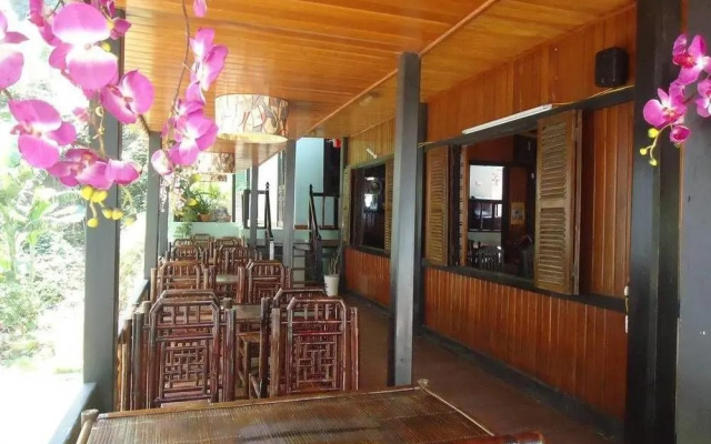 Cat Ba Green Hotel