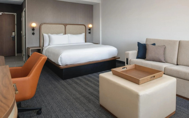 Courtyard by Marriott Santa Cruz