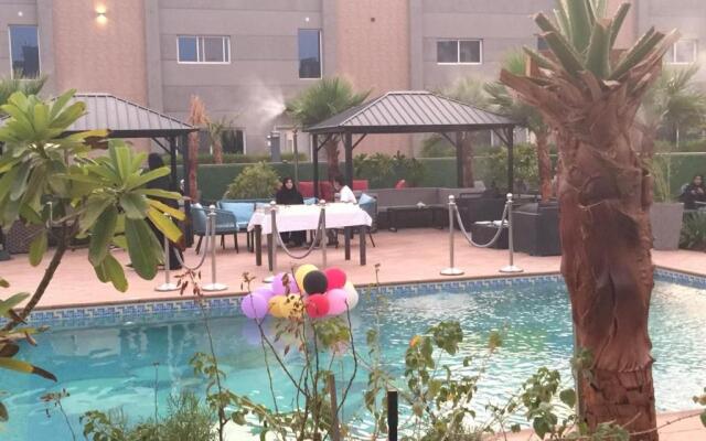 Solis Villa Resort