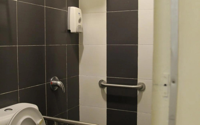 Putra One Avenue Hotel