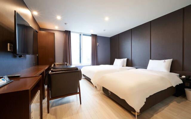 BON Hotel