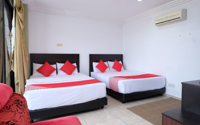 OYO 717 MR J Hotel Wakaf Che Yeh 2