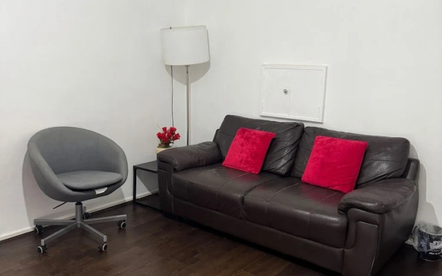 Calm and Cosy Apartment in Central London