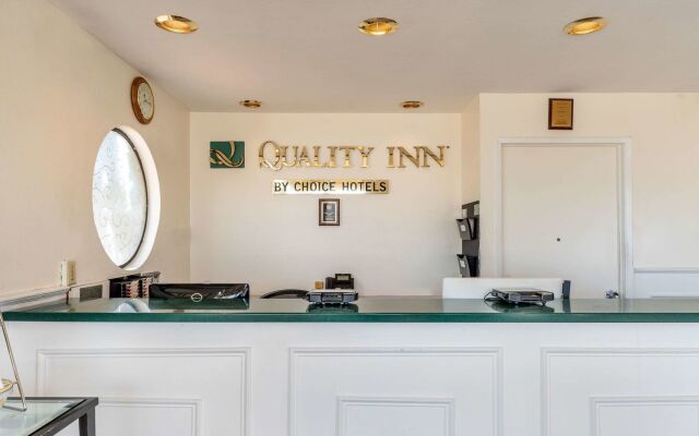 Scottish Fairway Inn