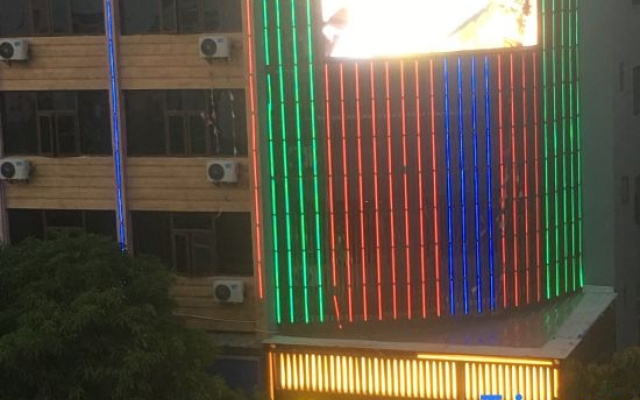 Yunzhou Hotel
