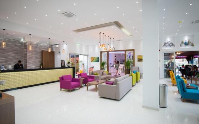 Loutsiana II Deluxe Apartments
