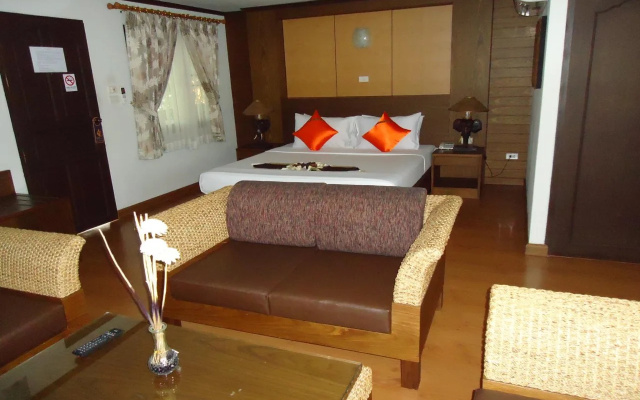 Top North Hotel