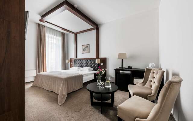 Отель Amberton Cozy Hotel Каунас