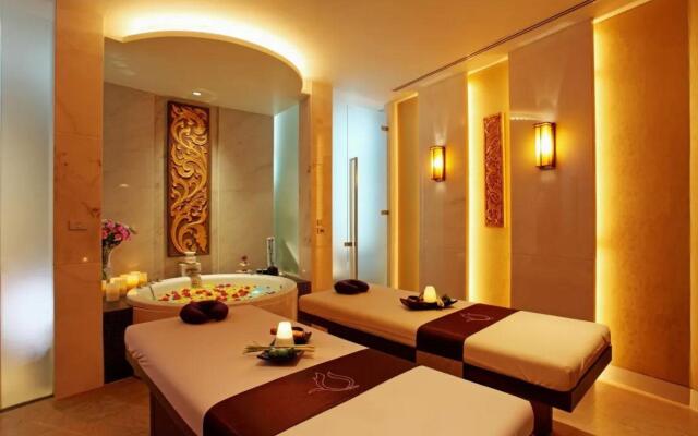 Bangkok Natural Spa Resort and Suite