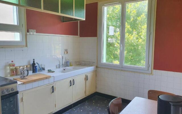 Big summer house in the charming village of Meyssac