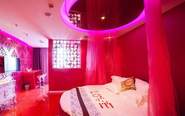 Suzhou Huazhiyu Lover Theme Hotel