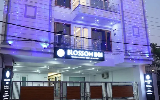 Hotel Blossom Inn