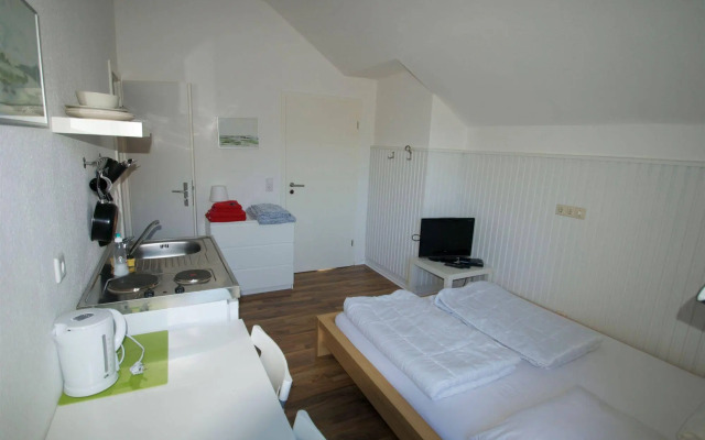 Flensbed Hotel & Hostel