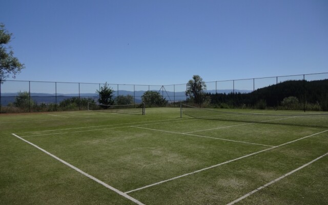 Pinerose Resort