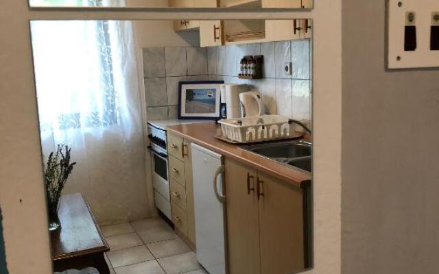 4 Sisters Apartments