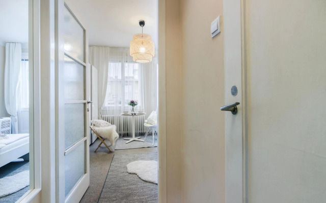 Old Town Studio Apartment