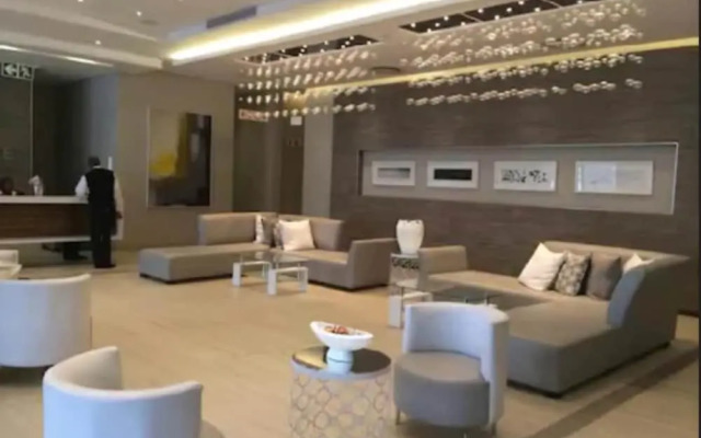 Sandton Skye Apartment - 616