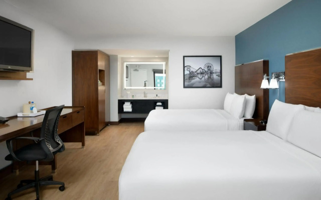 Four Points by Sheraton Anaheim