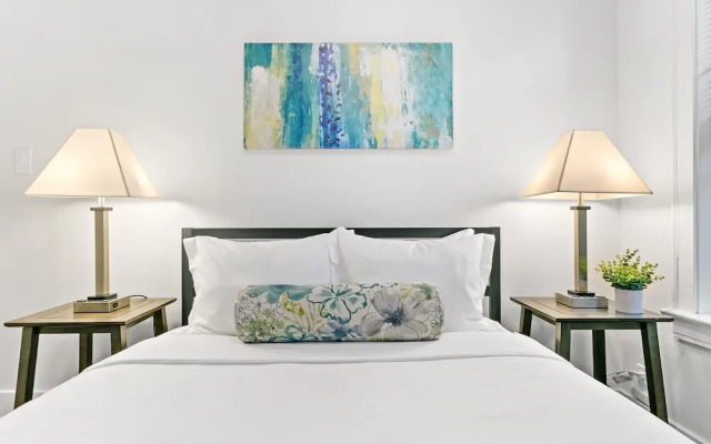 1BR City Comfort - Campbell rep