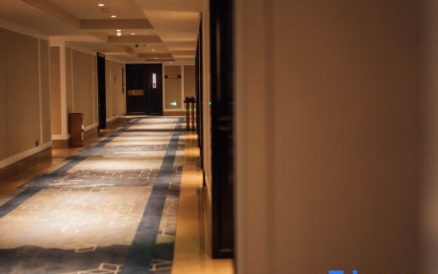Shishi Carnival Hotel