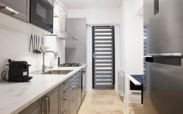 Mirage Sunset Mamaia Apartment D1