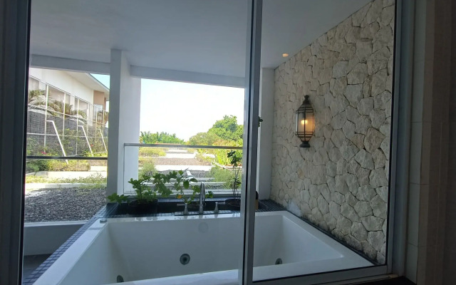 Benoa Sea Suites and Villas