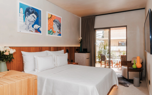 M Boutique Hotel - Designed for Adults