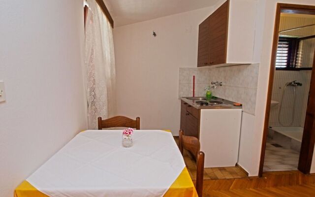 Apartment Desanka 668