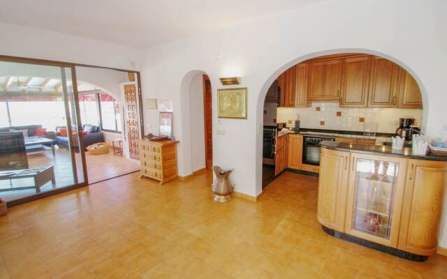 Alma - holiday home with private swimming pool in Benitachell