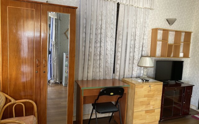 California Guest House