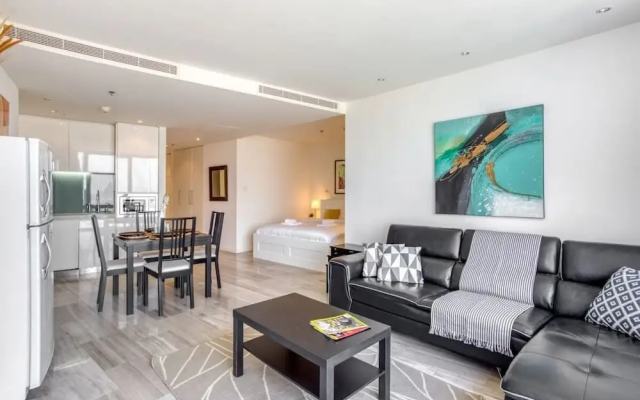 Comfy Studio in D1 Tower With Views of the Creek - Hotel in ดูไบ - Photo 4