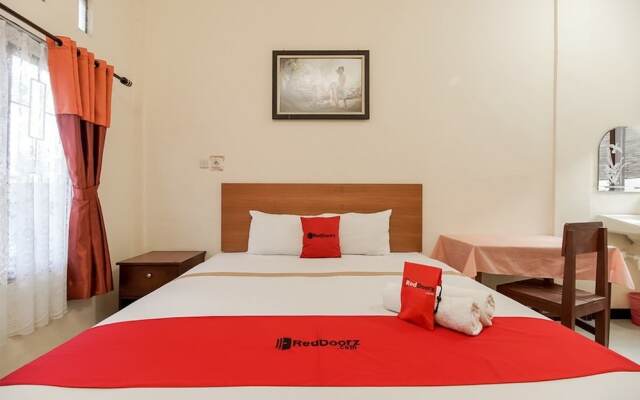 RedDoorz @ Jalan Hos Cokroaminoto Mataram